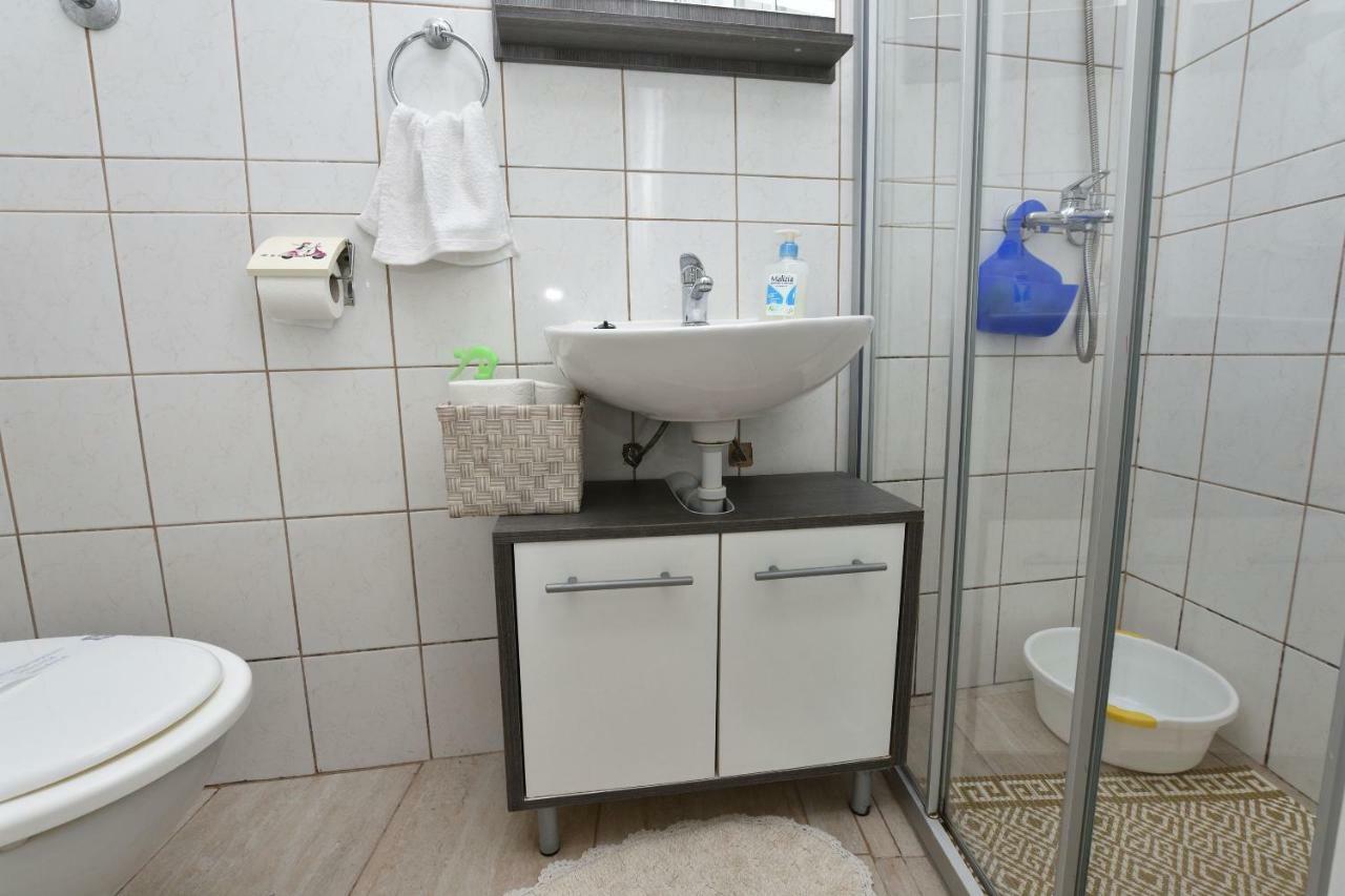 Apartments Dragica Primošten المظهر الخارجي الصورة
