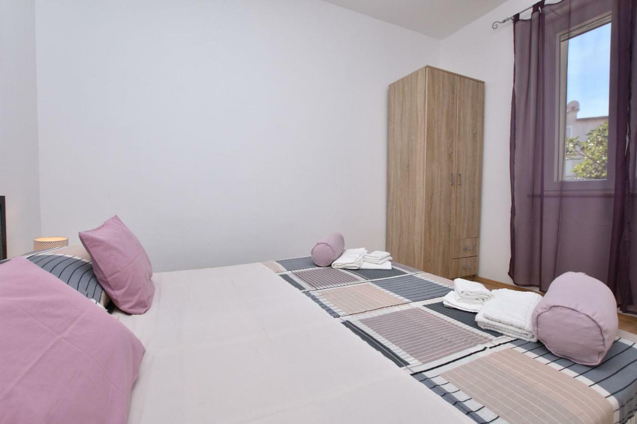 Apartments Dragica Primošten المظهر الخارجي الصورة