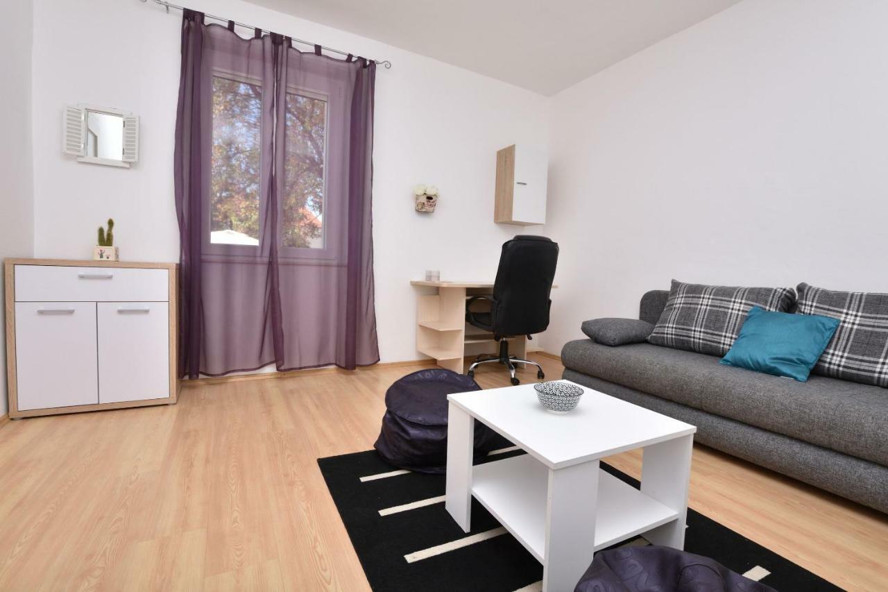 Apartments Dragica Primošten المظهر الخارجي الصورة